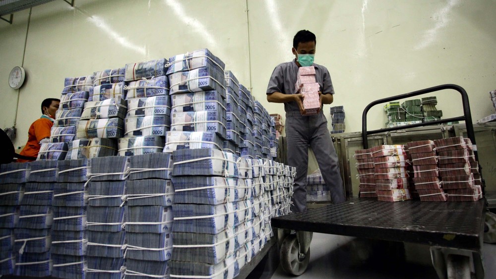 Siapa yang Mencetak Uang Rupiah?  Sebuah Proses Kompleks dan Terjaga Kerahasiaannya