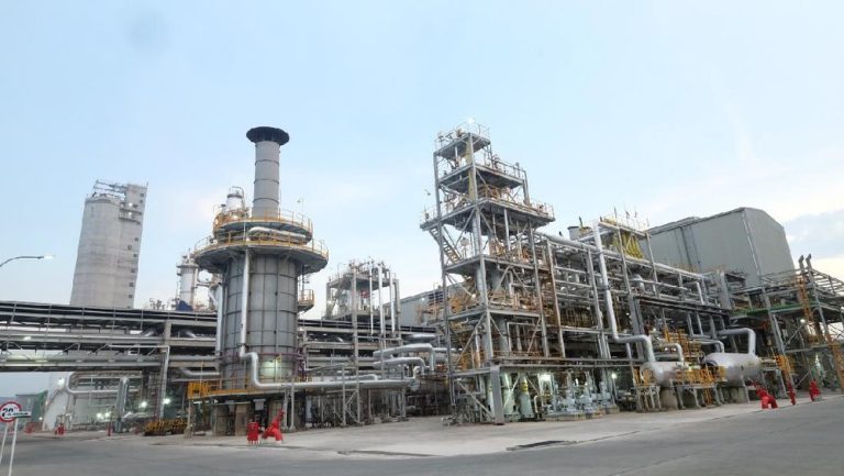 Industri Petrokimia: Pilar Penting Perekonomian Nasional Menuju Pertumbuhan 8%