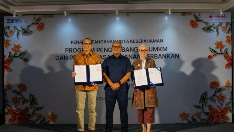 Bank bjb dan PT Sarinah Jalin Kolaborasi Strategis, Dorong Pertumbuhan UMKM dan Digitalisasi Transaksi