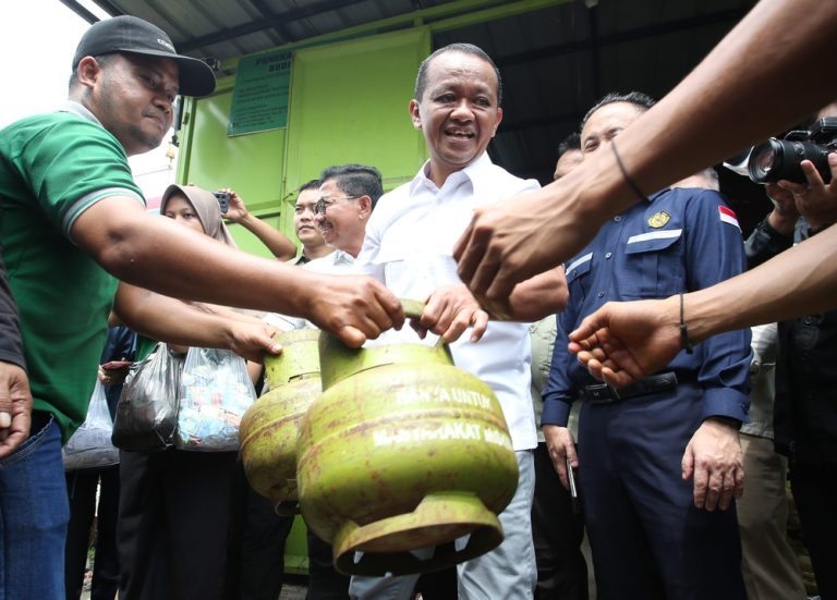 Menteri Bahlil Lahadalia Deklarasikan Perang terhadap Mafia Gas Melon: Subsidi Tepat Sasaran Jadi Prioritas
