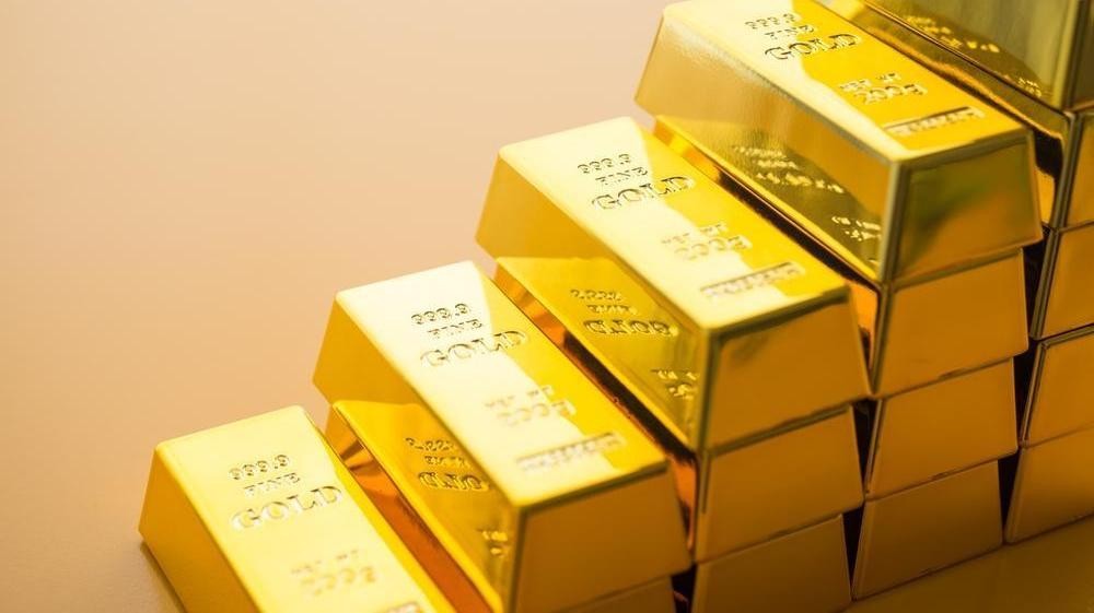 Emas Tembus US$ 3.000/ons: Safe Haven di Tengah Badai Perang Tarif Trump