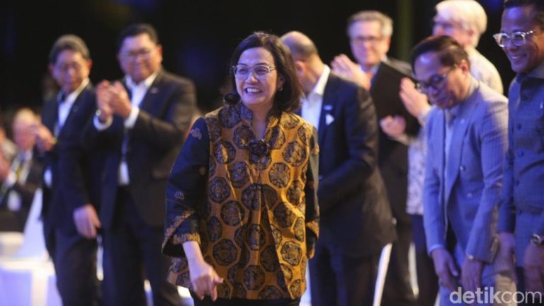 Era Tatanan Ekonomi Baru: Sri Mulyani Singgung Perlambatan Penerimaan Negara di Tengah Gejolak Global