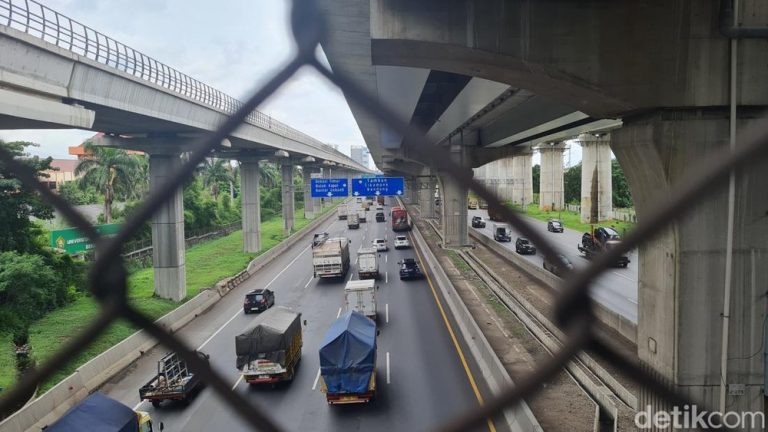 Mogok Nasional Pengusaha Truk Ancam Lumpuhkan Distribusi Logistik Jelang Lebaran 2025