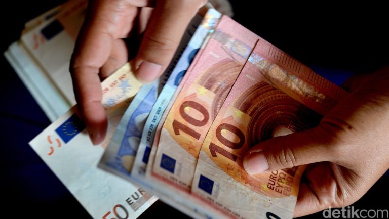 Euro Menguat Signifikan: Ketidakpastian AS Picu Aliran Modal Balik ke Eropa