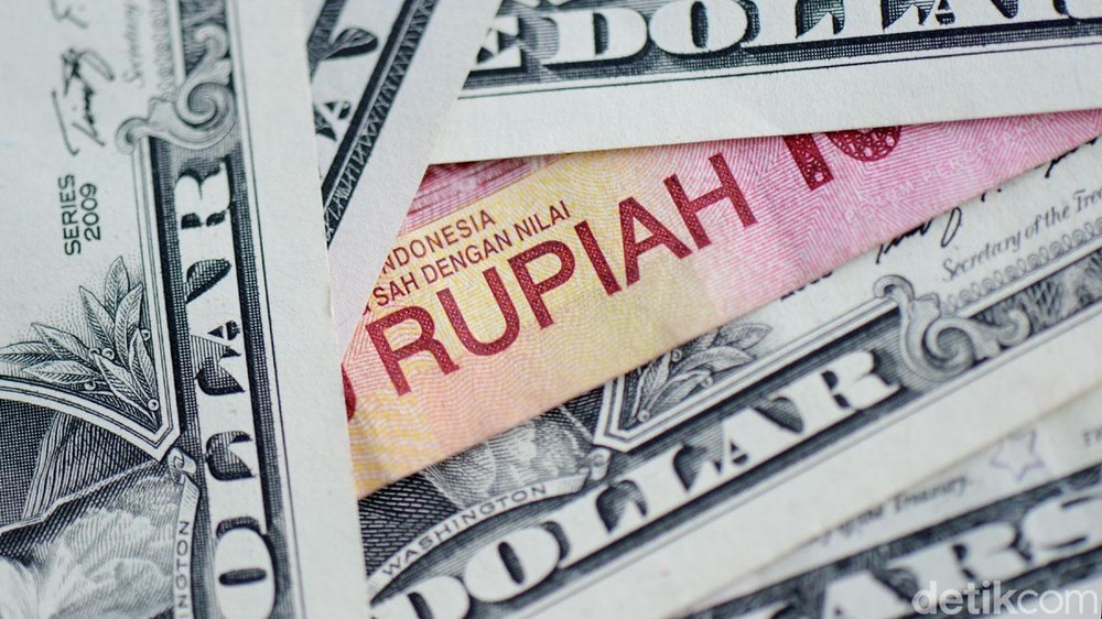 Bayang-Bayang Perang Dagang Trump: Rupiah Terancam, Ekonomi Indonesia di Ujung Tanduk