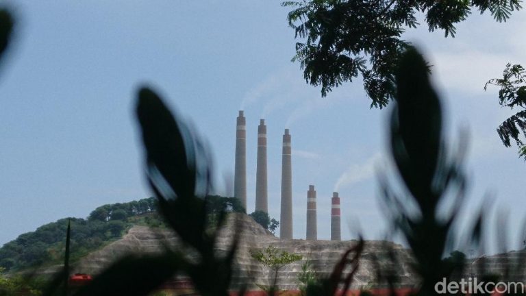Pemerintah Dinilai Setengah Hati dalam Pensiun Dini PLTU: Permen ESDM No. 10/2025 Dikritik Kurang Jelas dan Ambigu