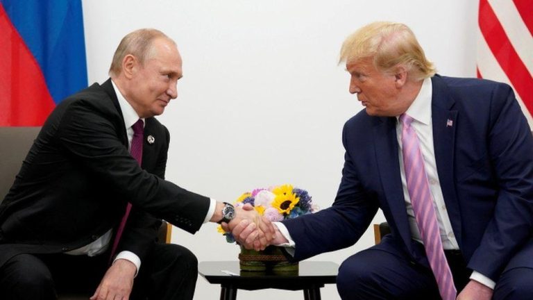 Rusia Lolos dari Tarif Balasan Trump: Sanksi Eksisting Jadi Alasan Utama