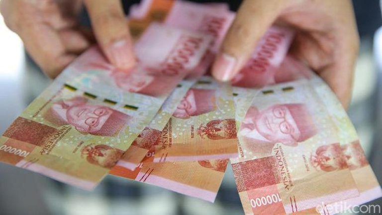 Bocornya Bansos dan Subsidi ke Kantong Orang Kaya: Pemerintah Akui Ketimpangan Data