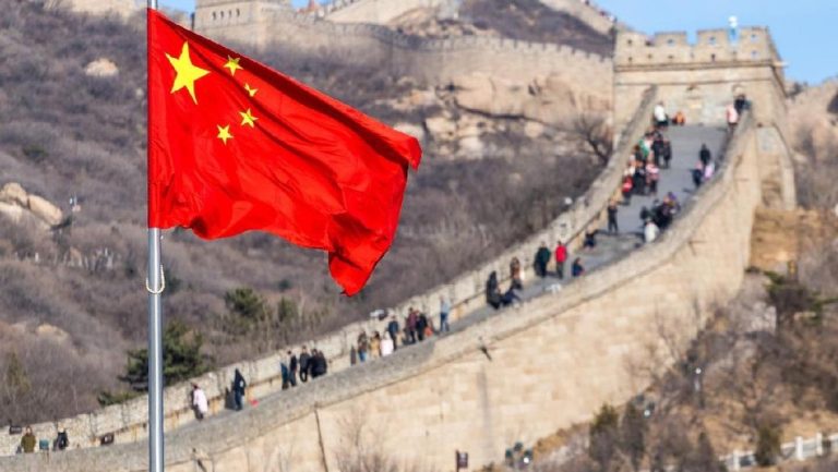 Malaysia Beri Dukungan Tegas pada China di Tengah Perang Dagang dengan AS