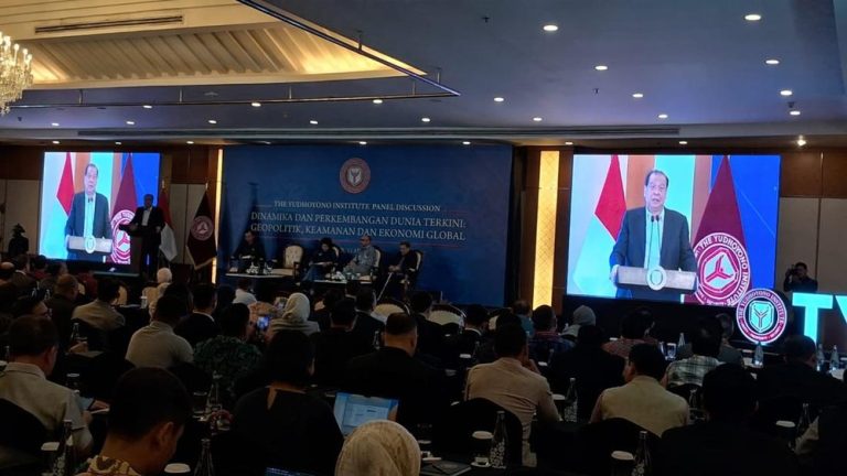 Chairul Tanjung Yakin Indonesia Mampu Hadapi Tarif Impor AS yang Tinggi: Ekspor ke AS Terbatas dan Strategi Trump yang Berorientasi Bisnis