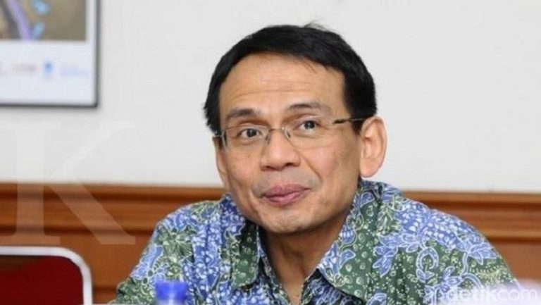 80.000 Koperasi Merah Putih: Di Luar Pengawasan OJK, Kecuali… 80.000 Koperasi Merah Putih: Di Luar Pengawasan OJK, Kecuali…
