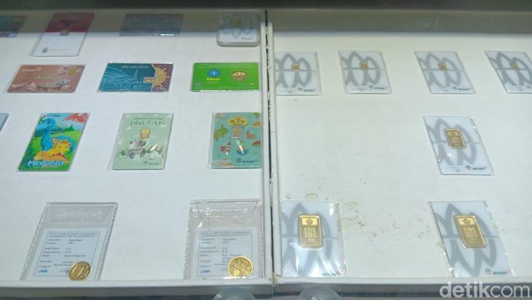 Demam Emas: Harga Tembus Rp1,9 Juta Per Gram, Stok di Toko Menipis