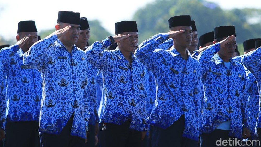 Wacana Nasionalisasi Kebijakan Wajib Naik Transportasi Umum bagi ASN: Antara Gagasan Baik dan Tantangan Infrastruktur
