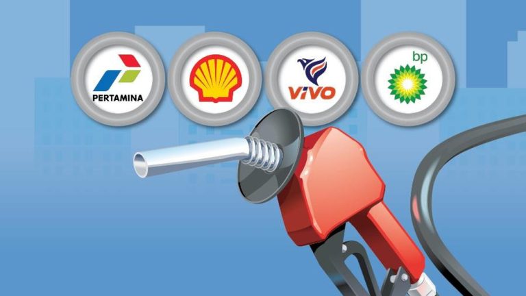 Perang Harga BBM: Pertamina dan Swasta Kompak Turunkan Harga, Konsumen Diuntungkan?