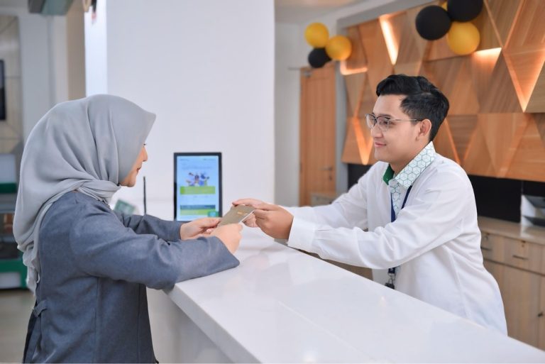 Demam Emas Picu Lonjakan Transaksi Deposito Emas Pegadaian Mendekati Satu Ton