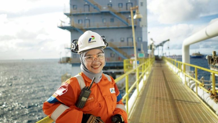 Kiprah Perempuan di Hulu Migas: Menuju Ketahanan Energi Nasional yang Inklusif