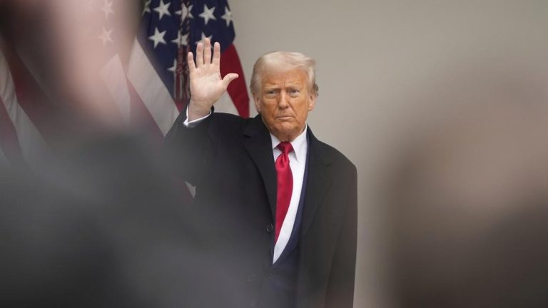 Tarif 46% Guncang Vietnam, Negosiasi Kilat dengan Trump Hindari Perang Dagang