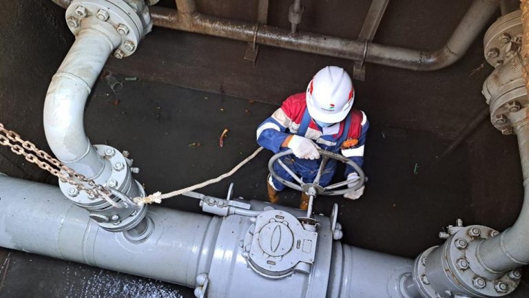 Indonesia Hadapi Defisit Gas Bumi Signifikan hingga 2035: Ancaman bagi Ketahanan Energi Nasional