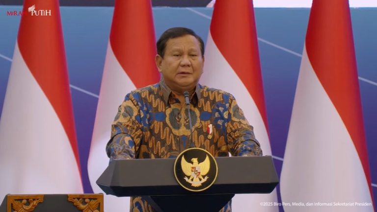 Prabowo Bentuk Tiga Satgas Hadapi Tantangan Ekonomi, Prioritaskan Negosiasi Tarif AS dan Pencegahan PHK