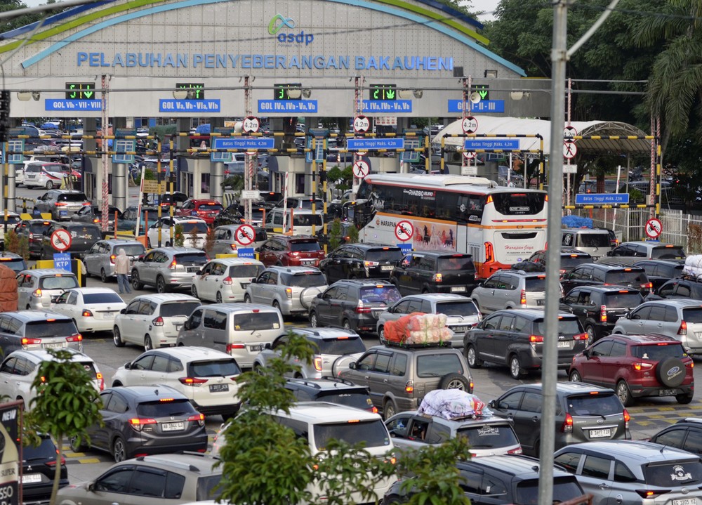 Puncak Arus Balik Lebaran 2025: Pelabuhan Bakauheni Dihantam Lonjakan Penumpang dan Kendaraan