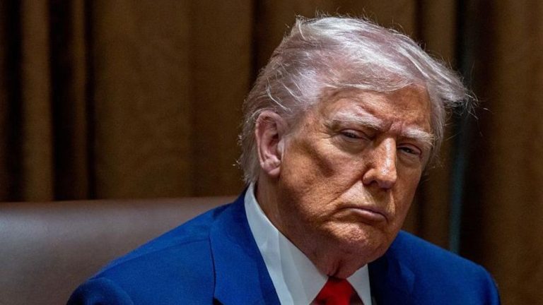 Tarif Trump Timbulkan Gelombang Protes dari Raksasa Bisnis AS: Konsumen Tercekik, Ekonomi Terancam