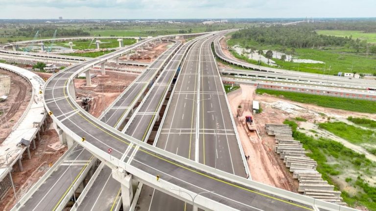 Tol Junction Palembang Segera Beroperasi: Integrasi Jalan Tol dan Implikasi Tarif Baru