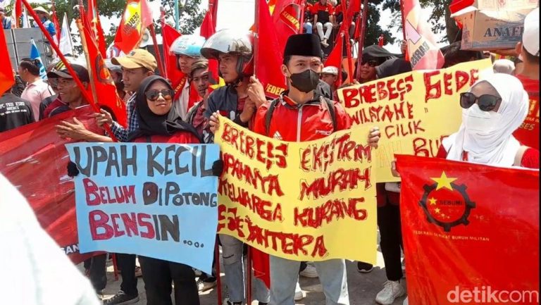 Bayang-Bayang 280 Ribu Pemutusan Hubungan Kerja (PHK) Mengintai Indonesia di Tahun 2025