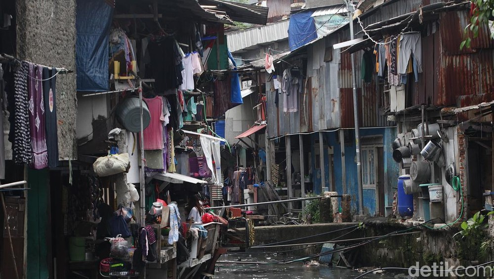 Peta Jalan Pengentasan Kemiskinan 2024-2029 Hampir Final, Sembilan Industri Jadi Fokus
