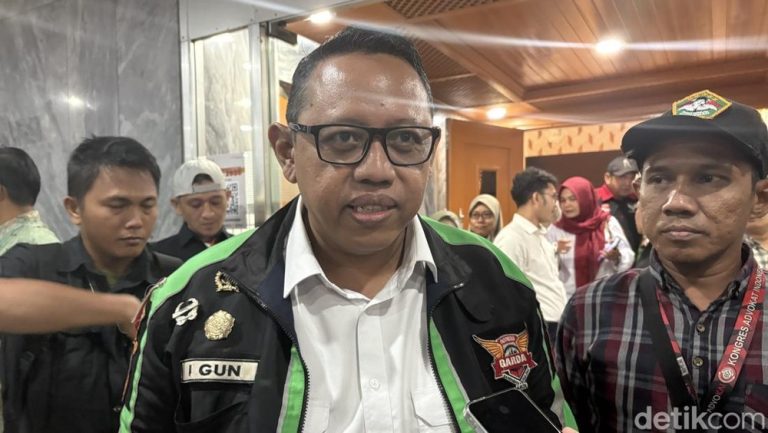 Desakan Legalitas Ojek Online: Antara Regulasi yang Tertinggal dan Aspirasi Jutaan Pengemudi