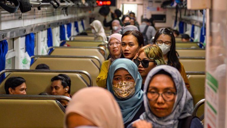 Banyuwangi Raih Popularitas: Stasiun Ketapang Masuk Tiga Besar Stasiun Tersibuk di Indonesia