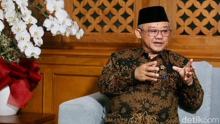 Prabowo Luncurkan Program Tunjangan Pendidikan untuk Guru, Dorong Peningkatan Kualitas SDM Pendidikan Nasional