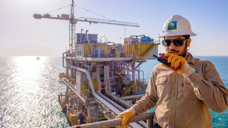 Saudi Aramco Catat Penurunan Laba 4,6% di Kuartal I 2025 Akibat Penurunan Penjualan dan Lonjakan Biaya Operasional