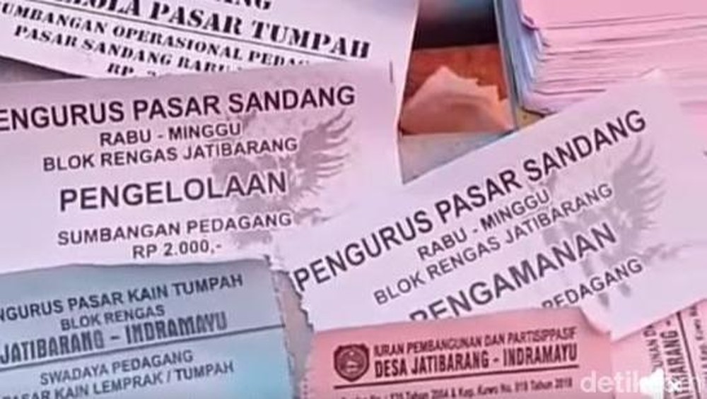 Pungli Menggerogoti Pedagang Pasar Blok Rengas Indramayu: Tangis di Balik Karcis Rp 2.000