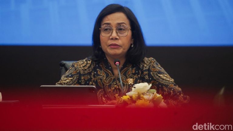 Bayang-Bayang Resesi Global: Sri Mulyani Sampaikan Peringatan Keras atas Ancaman Ekonomi Dunia