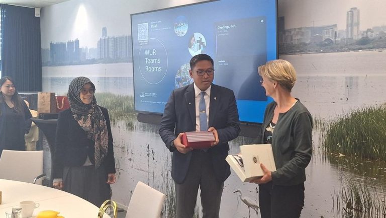 Wakil Menteri Pertanian Jajaki Kerja Sama Riset Pertanian Modern dengan Belanda, Fokus pada Swasembada Kedelai