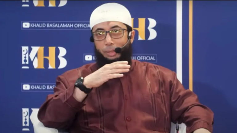 KPK Periksa Ustadz Khalid Basalamah: Klarifikasi hingga Dugaan Korupsi Kuota Haji