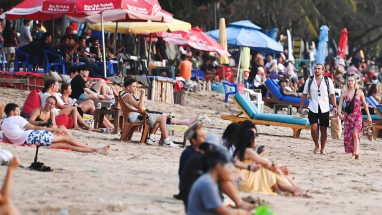 Pariwisata Indonesia Mengalami Lonjakan Positif: Kunjungan Wisatawan Mancanegara Naik Signifikan di April 2025