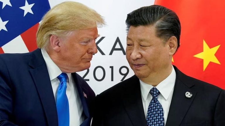 Trump Akui Kesulitan Bernegosiasi dengan Xi Jinping di Tengah Sengketa Tarif Impor