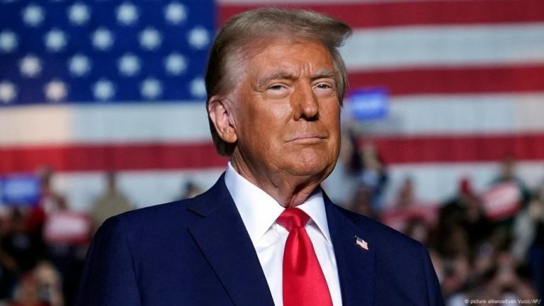 Eropa Siap Balas Dendam: Tarif Baja 50% Trump Picu Ancaman Perang Dagang Baru